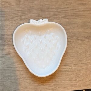 Milk glass Strawberry-Shaped  dish
